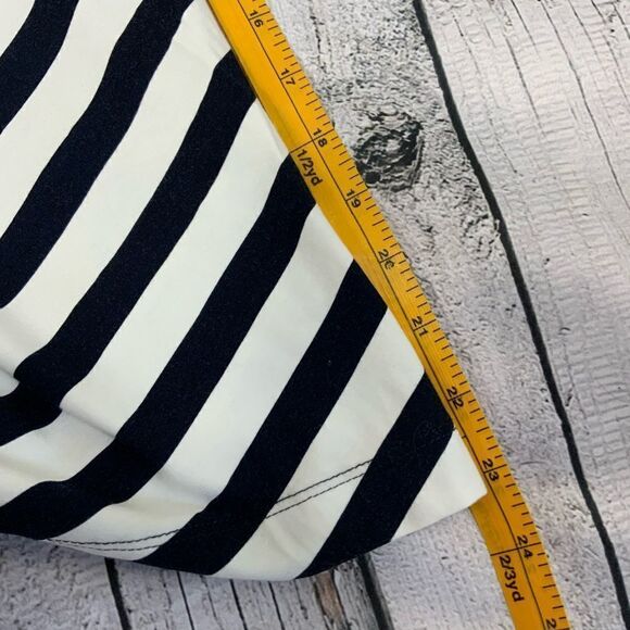 LOFT Sleeveless dress - Picture 6 of 7